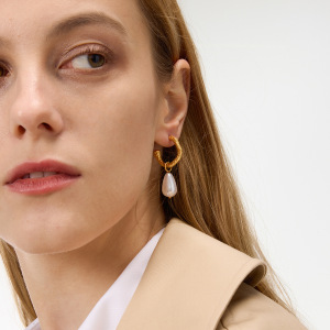 1 Paire De Boucles D'Oreilles Pendantes Élégantes Pour Femme, En Acier Inoxydable Étanche Couleur Or h5 Image4