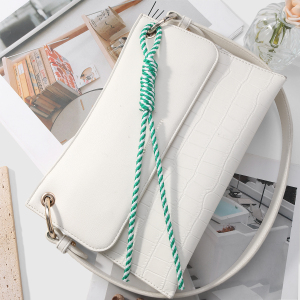 1 Breloque Pour Sac Femme En Polyester Tissé Couleur Macaron h5 Image5