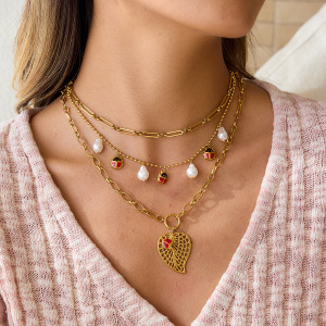 Collier Pendentif Femme Leaf&Beetle En Acier Inoxydable Étanche Couleur Or (1 Pièce) h5 Image4