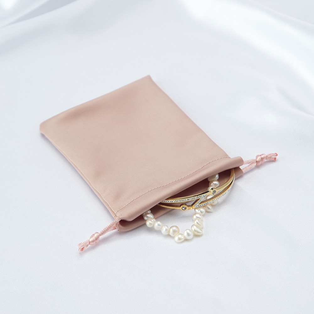 Pochette À Bijoux À Cordon En Satin Uni (1 Pièce) h5Image5