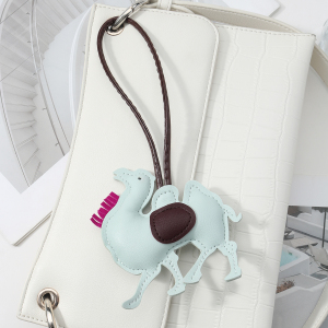 1 Breloque De Sac À Main Pour Femme En Cuir, Motif Chameau Simple h5 Image5