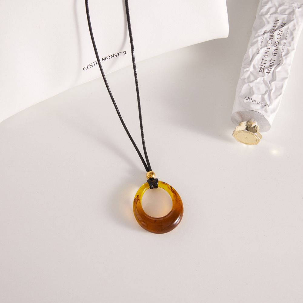 Collier Long Rond En Résine Pour Femme (1 Pièce) h5Image6