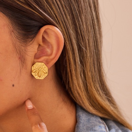 1 paire de boucles d'oreilles puces classiques à motif abeille, en acier inoxydable étanche pour femme