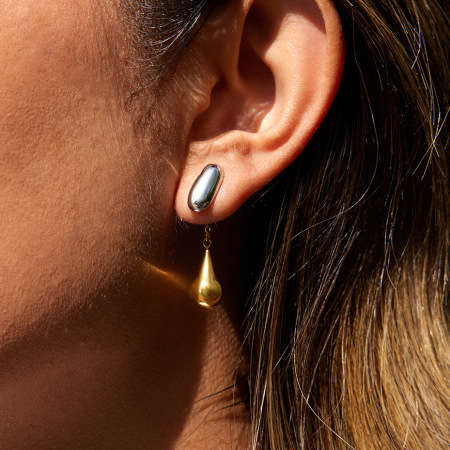 1 paire de boucles d'oreilles pendantes modernes pour femmes, en acier inoxydable étanche, de couleur or et argent.