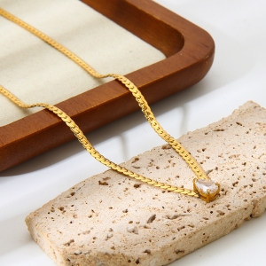 Collier Pendentif Femme Luxueux En Forme De Goutte, En Acier Inoxydable Étanche, Couleur Or, Avec Zircon. h5 Image2