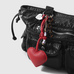 1 Breloque De Sac En Cuir Doux En Forme De Cœur Léopard Avec Chaîne h5 Image3