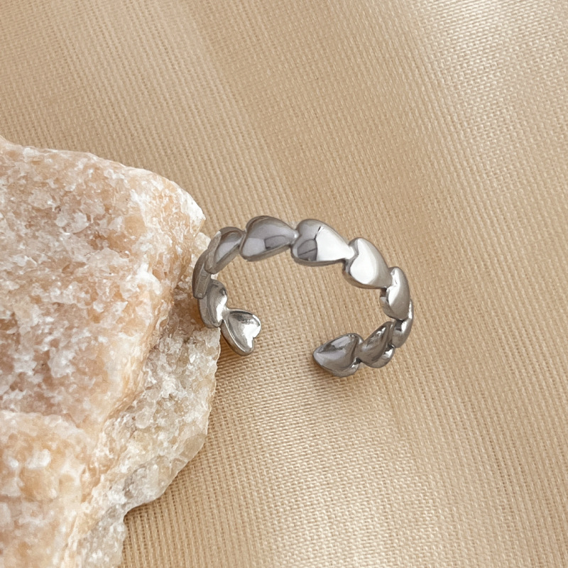 Bague Femme Simple Et Élégante, En Acier Inoxydable Doré, Avec Motif Cœur Et Pendentif Rond, Idéale Au Quotidien.