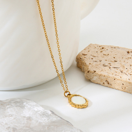 Collier pendentif coquillage couleur or, style rétro, en acier inoxydable, étanche, avec chaîne simple (1 pièce) 2