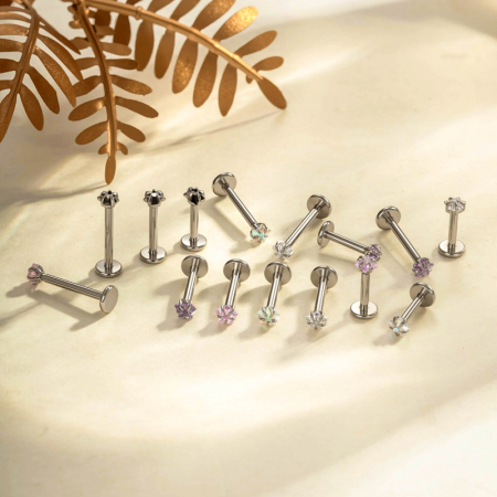 Boucles d'oreilles piercing femme simple en acier inoxydable, étanches, avec zircon et étoile (1 pièce).