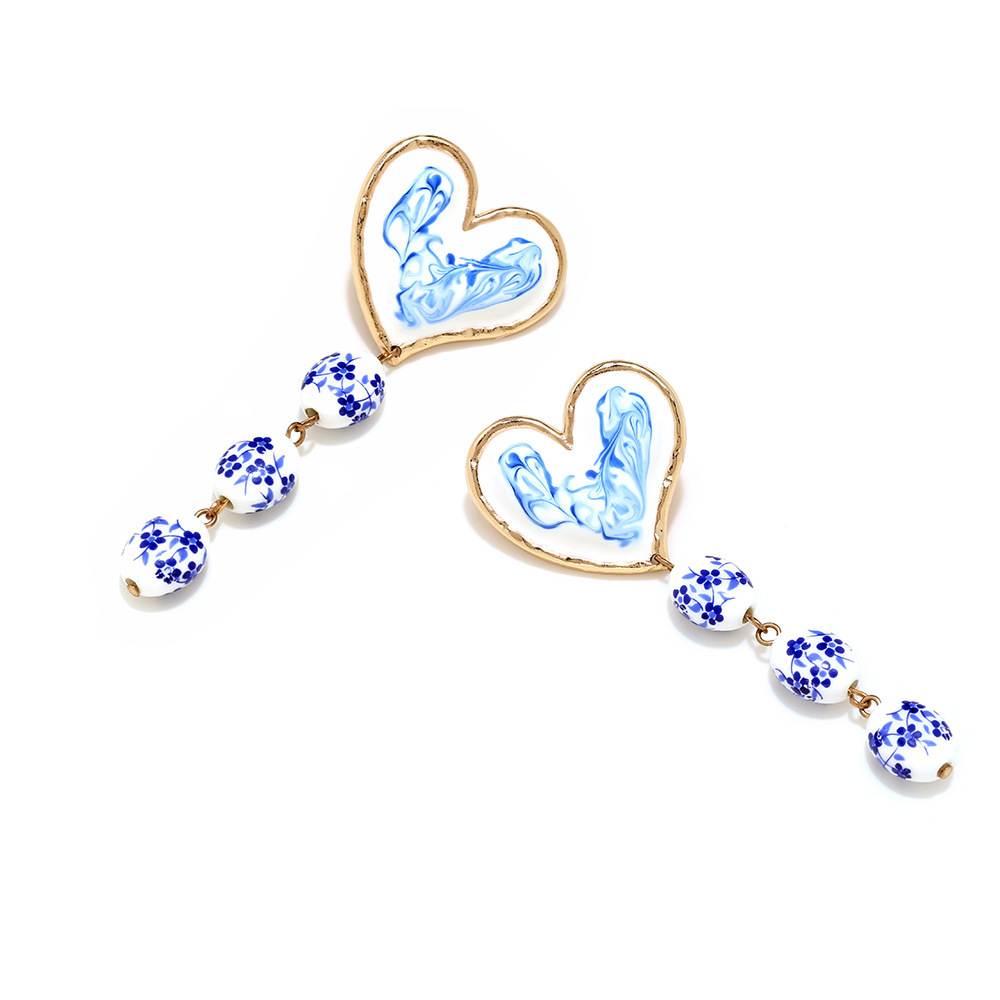 1 Paire De Boucles D'Oreilles Pendantes Élégantes En Céramique En Forme De Cœur Et De Fleur Image3