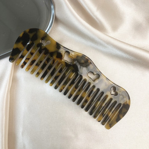 Brosse À Cheveux Vintage En Acétate En Forme De Cœur (1 Pièce) h5