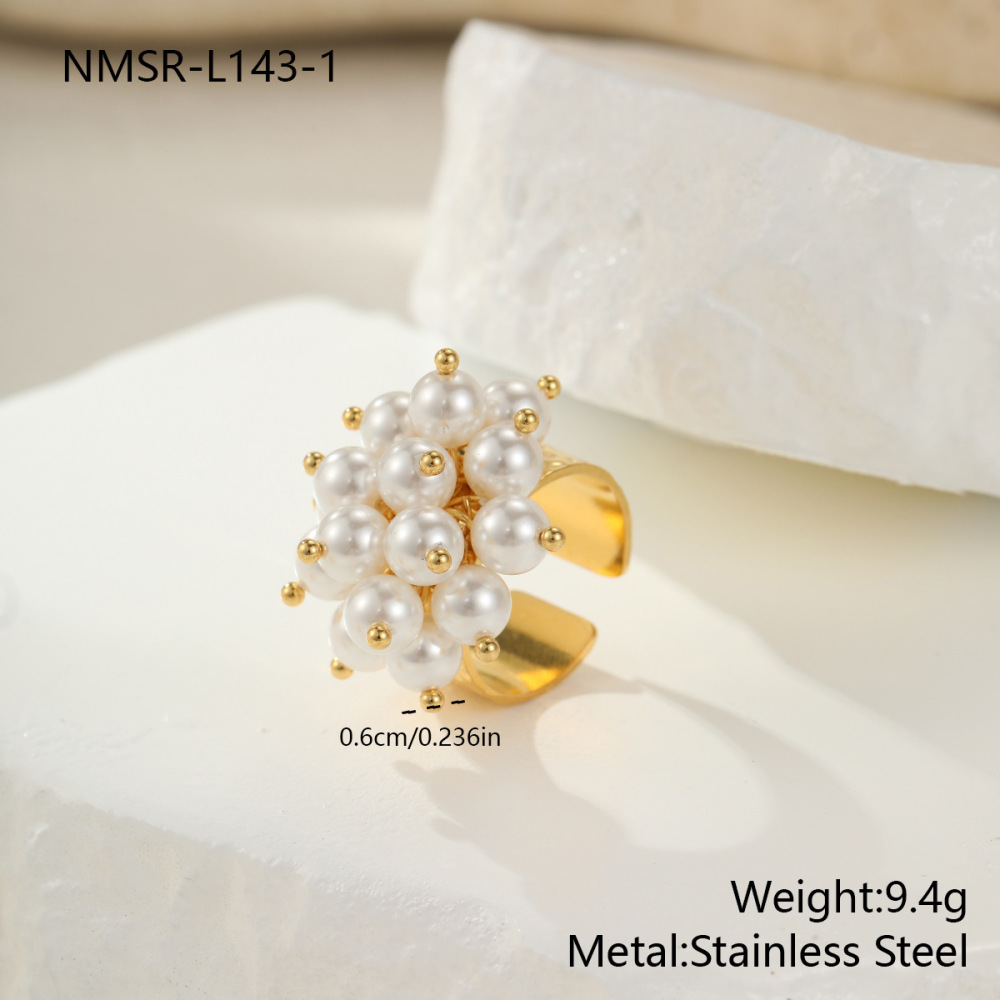 Bague Perlée Pour Femme, En Acier Inoxydable Étanche, Ornée D'Un Motif Floral Délicat (1 Pièce).