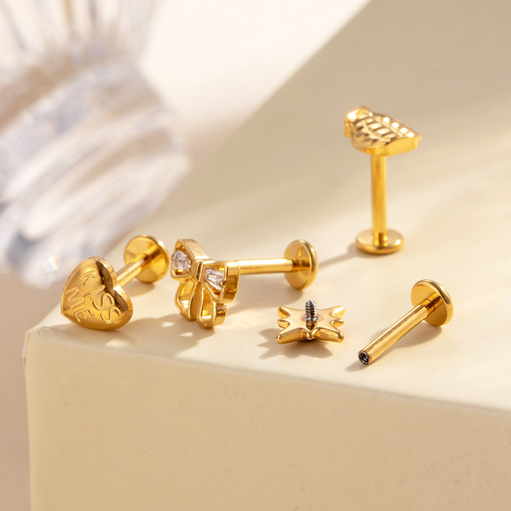 Boucles D'Oreilles Piercing Femme En Alliage De Titane Doré Avec Zircon, Forme Dessin Animé (1 Pièce) h5Image4