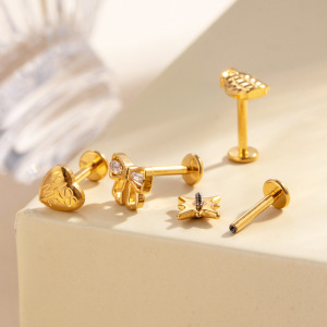 Boucles D'Oreilles Piercing Femme En Alliage De Titane Doré Avec Zircon, Forme Dessin Animé (1 Pièce) h5 Image4