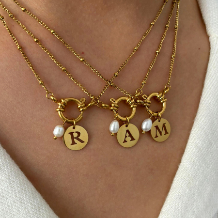 Collier pendentif lettre en acier inoxydable étanche couleur or avec perle (1 pièce)