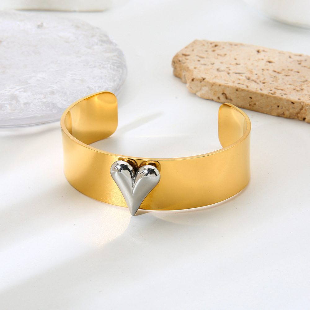 Bracelet Manchette Minimaliste En Acier Inoxydable Doré, À Surface Lisse Et En Forme De Cœur, Pour Femme (1 Pièce). h5Image4