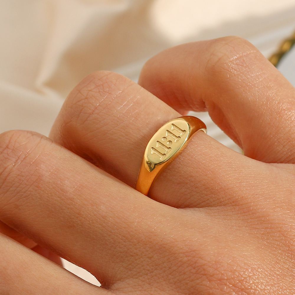Bague Chevalière Simple Numéro 11:11 En Acier Inoxydable Étanche (1 Pièce) Image5