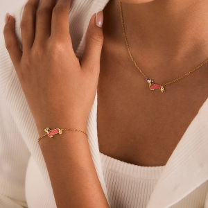 Collier Pendentif Femme En Acier Inoxydable Doré, Imperméable Et Anti-Ternissement, Représentant Un Adorable Teckel h5 Image5