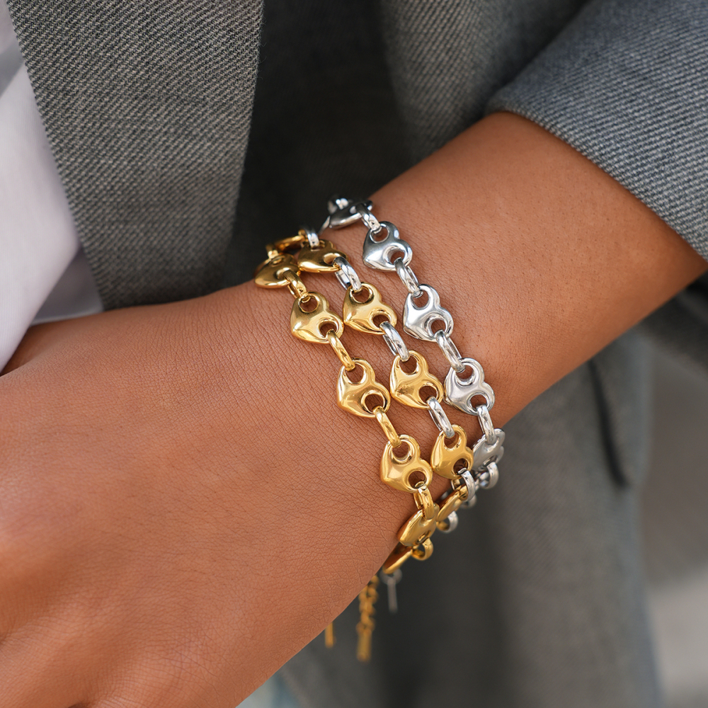 Bracelet Élégant Pour Femme, Composé D'Une Chaîne En Forme De Cœur, En Acier Inoxydable, Étanche, Couleur Or. Image7