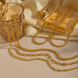 Collier À Chaîne En Acier Inoxydable Étanche Couleur Or (1 Pièce) h5 Image4