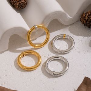 Bague Minimaliste Pour Femme En Acier Inoxydable, Étanche, Couleur Or, Avec Zircon. h5 Image3