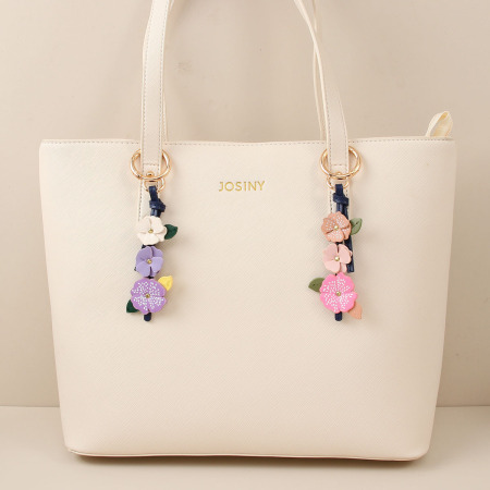 Porte-clés pour sac femme en PU, motif fleurs romantiques 2