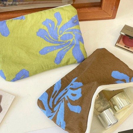 Trousse de maquillage rétro en tissu à fleurs pour femme 2
