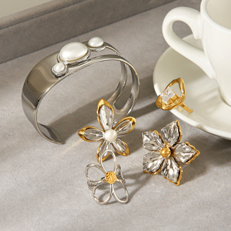 Ensemble de bracelets en acier inoxydable imperméables à perles et fleurs multicolores