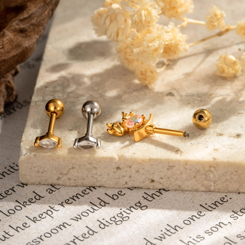 Boucles D'Oreilles Piercing Pour Femme, Ornées D'Un Nœud Papillon Et De Zircon Couleur Cuivre Doré. h5Image4