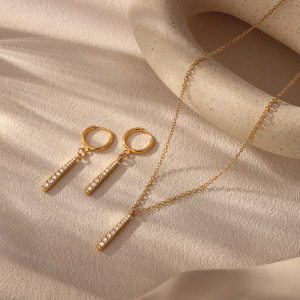 Colliers Pendentifs Pour Femmes En Acier Inoxydable Léger, Imperméable Et Anti-Ternissement, Couleur Or, En Forme De Goutte h5 Image4