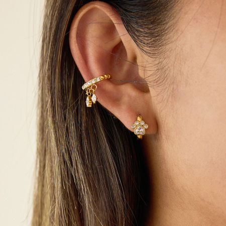 1 paire de boucles d'oreilles créoles fantaisie en acier inoxydable doré, ornées de zircon et serties de griffes fantaisie 2