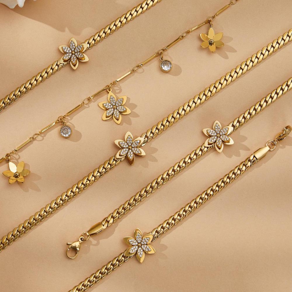 Colliers Pendentifs Pour Femmes En Acier Inoxydable Doré, Imperméables Et Anti-Ternissement, Ornés De Zircon, Motif Fleur Brillante Image3