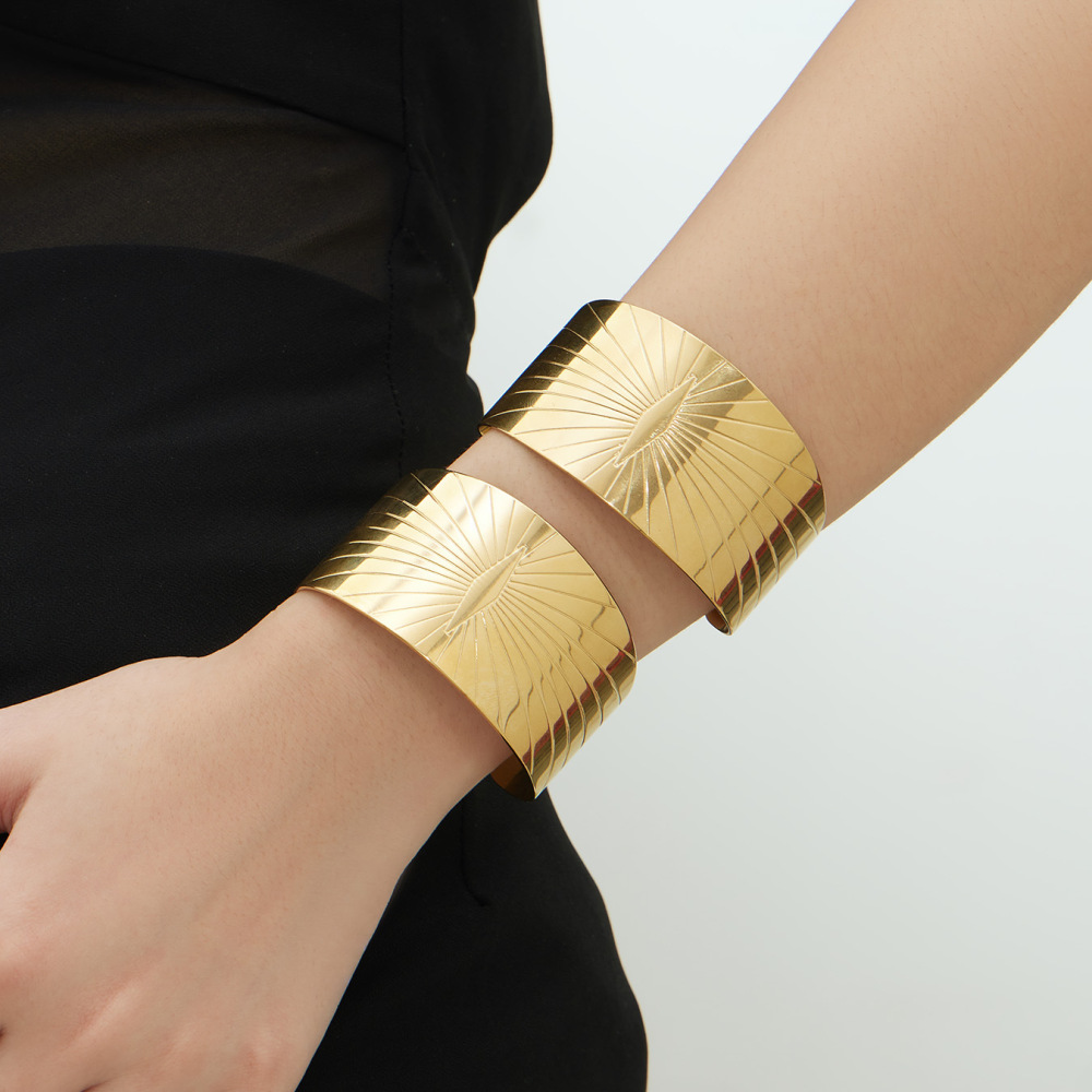Bracelets Pour Femmes En Acier Inoxydable Doré, Étanches Et Anti-Ternissement Image4