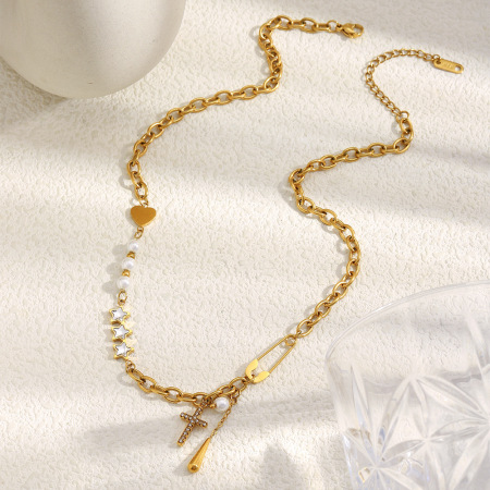 Collier chaîne femme Simple Series Daily Cross en acier inoxydable étanche couleur or (1 pièce)