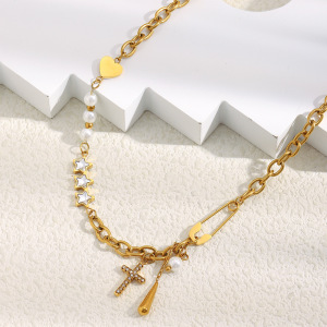 Collier Chaîne Femme Simple Series Daily Cross En Acier Inoxydable Étanche Couleur Or (1 Pièce) h5 Image2