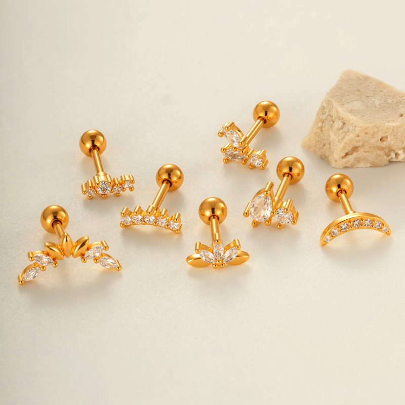 Boucles D'Oreilles Piercing Femme Papillon En Cuivre Doré Brillant, Imperméables Et Anti-Ternissement, Serties De Zircon. Image4