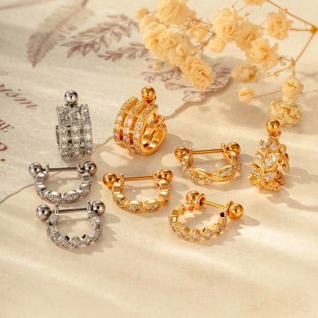 Boucles d'oreilles piercing femme en zircon couleur cuivre doré et feuille brillante