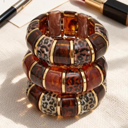 Bracelets pour femmes en acier inoxydable imperméable à motif léopard et acrylique doré