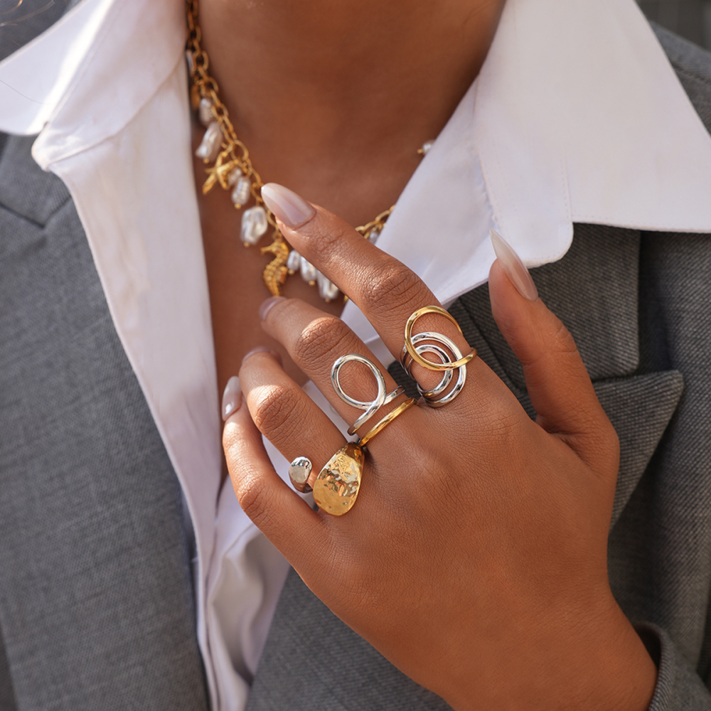 Bague Tendance Quotidienne De Forme Irrégulière, Imperméable Et Anti-Ternissement, En Acier Inoxydable Doré Image3