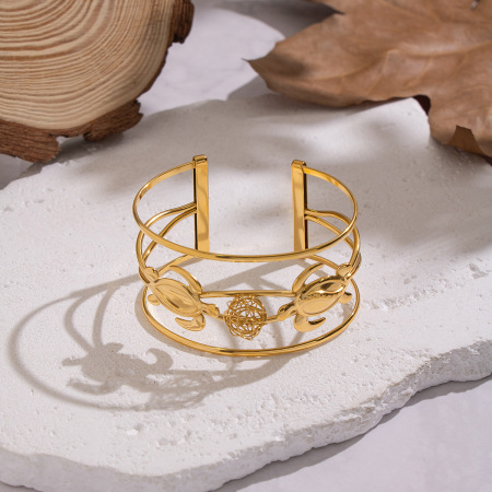 Bracelet manchette tortue étanche en acier inoxydable couleur or (1 pièce)