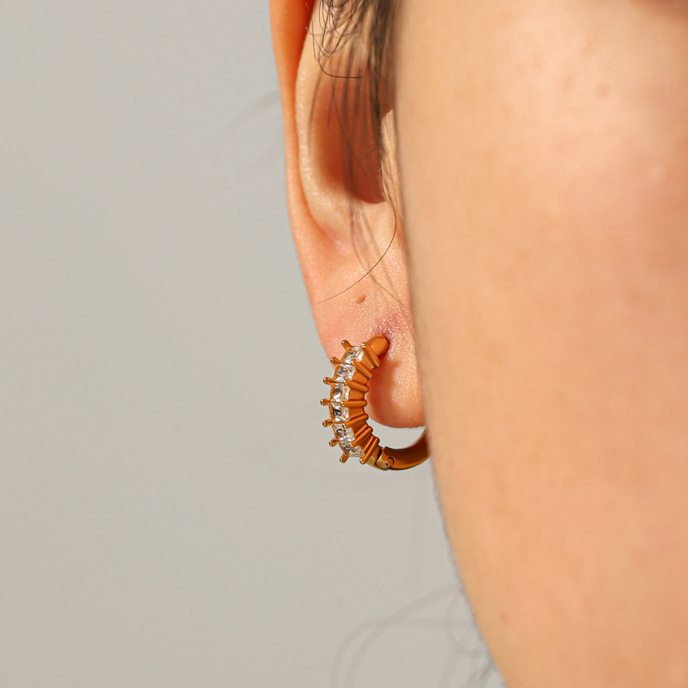 Boucles D'Oreilles Créoles En Acier Inoxydable Étanche, Couleur Or, Avec Zircon. Image3