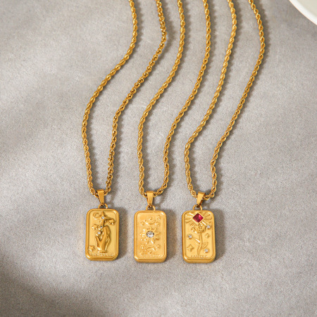Collier pendentif Tarot en acier inoxydable étanche couleur or et zircon