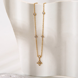Colliers Pendentifs Pour Femmes En Acier Inoxydable, Imperméables, Anti-Ternissement Et Zircon Couleur Or, Ornés D'Un Délicat Trèfle h5 Image2