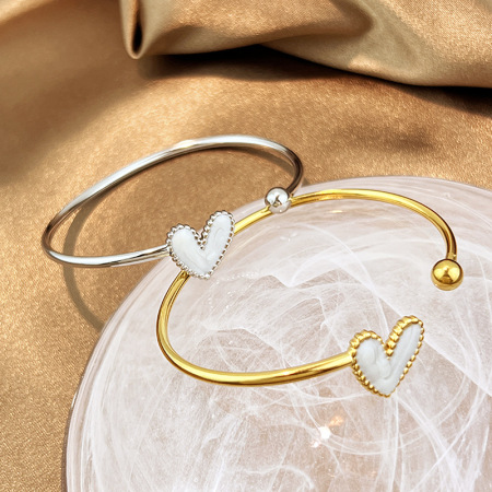 Bracelet manchette en acier inoxydable doré, étanche, en forme de cœur (1 pièce)