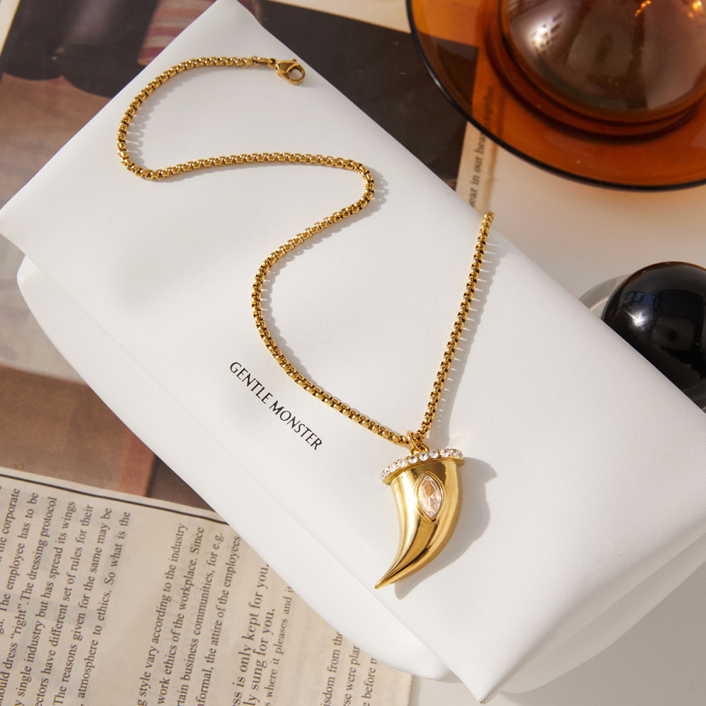 Colliers Pendentifs Pour Femmes En Acier Inoxydable, Forme Pimentée, Étanches, Couleur Or, Zircon Image6