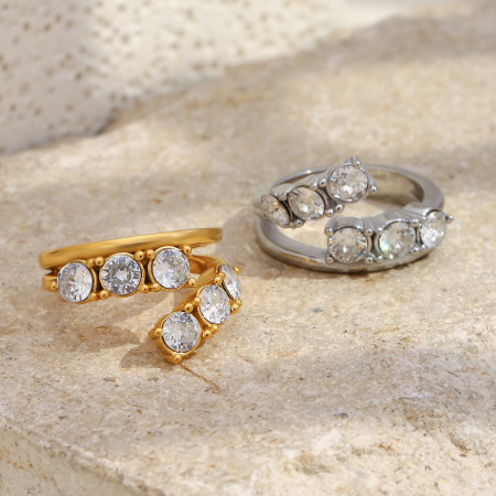 Bague de luxe pour femme, en acier inoxydable doré, imperméable et résistant à la décoloration (1 pièce). 2