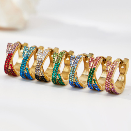 Boucles d'oreilles créoles pour femmes en acier inoxydable torsadé à dégradé de couleurs, étanches et anti-ternissement, couleur or, avec zircon. 2