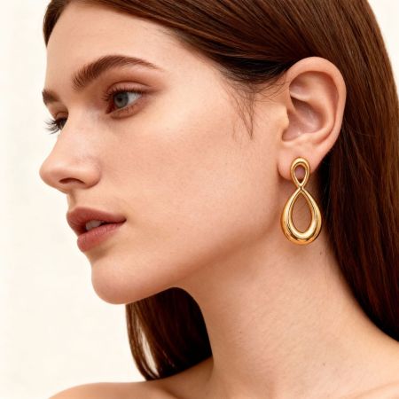 Boucles d'oreilles puces pour femme, en acier inoxydable poli, étanches, couleur or (1 paire). 2