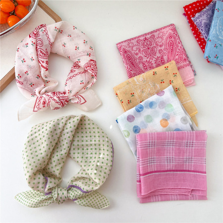 Bandana pour femme en polyester à pois romantiques 2