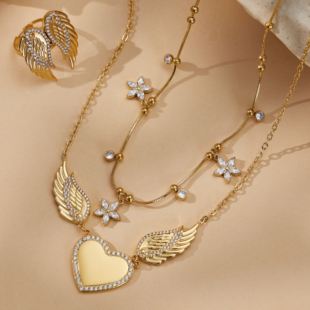 Colliers pendentifs pour femmes en forme de cœur exquis, en acier inoxydable, étanches et anti-ternissement, couleur or 2